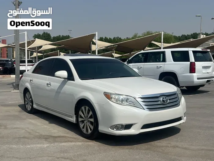 Toyota Avalon 2011 photo 3