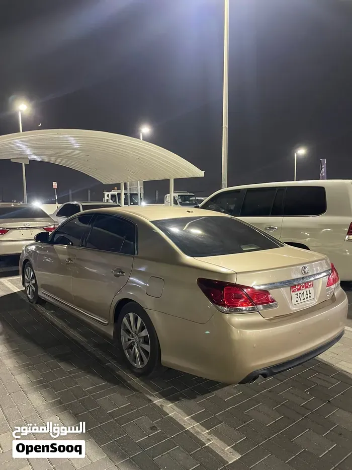 Toyota Avalon 2011 photo 5