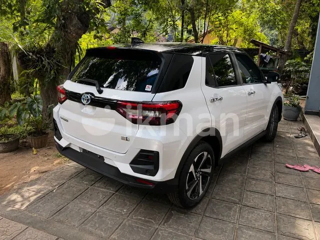 Toyota Raize 2025 photo 2