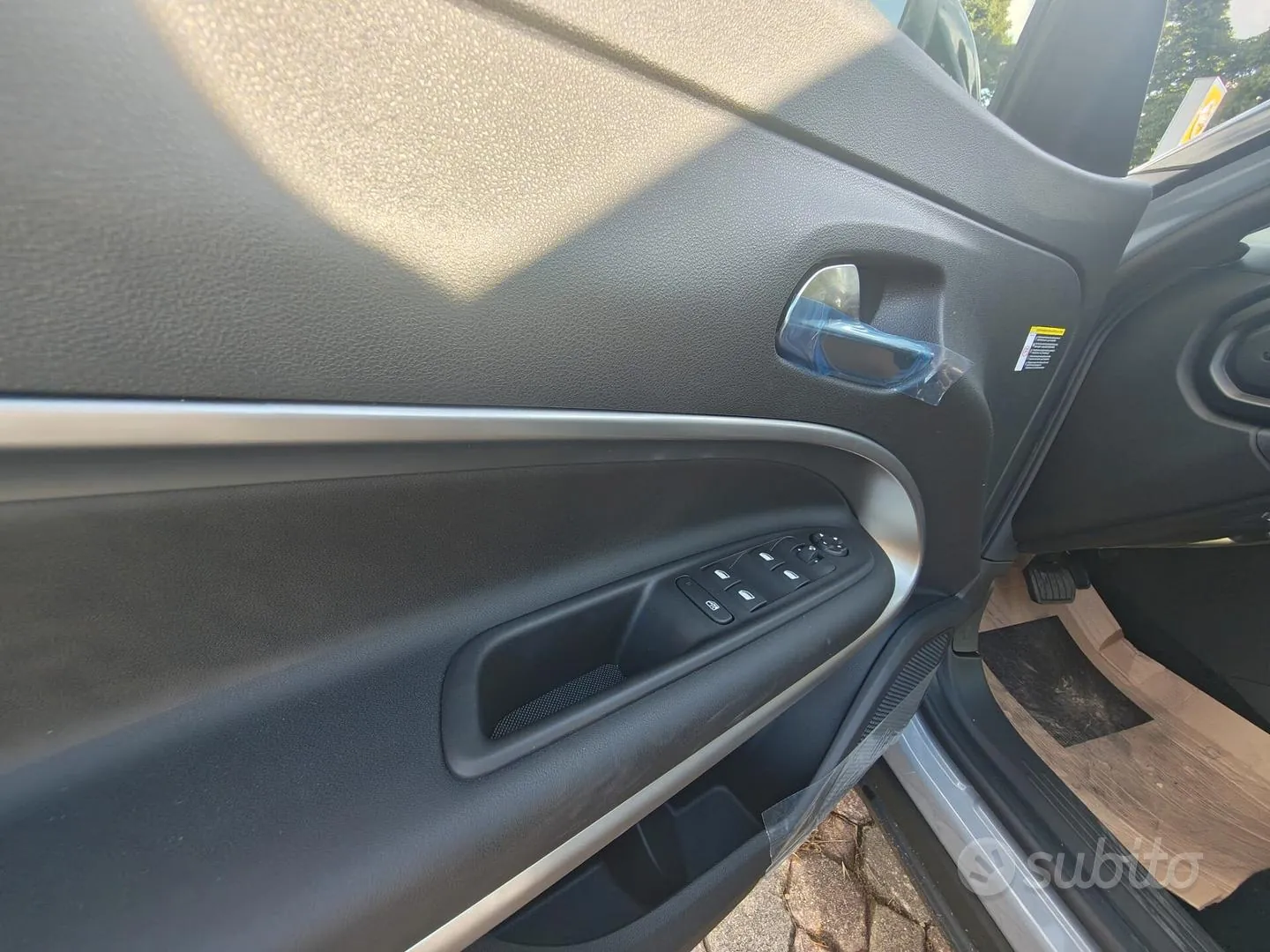 Jeep Avenger 2026 photo 5