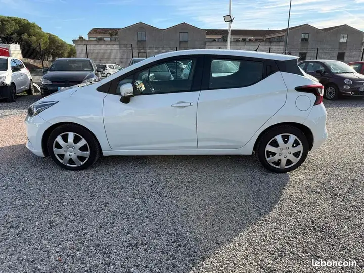 Nissan Micra 2018 photo 4