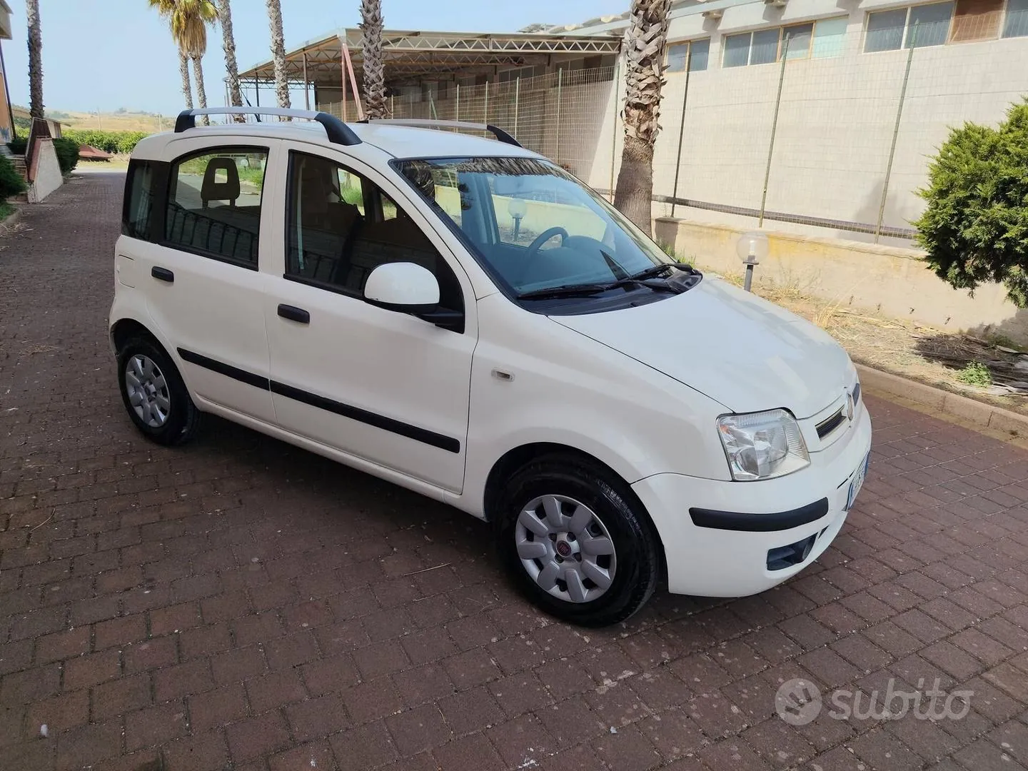 Fiat Panda 2011 photo 2