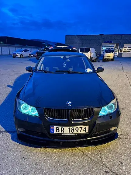 BMW 320D