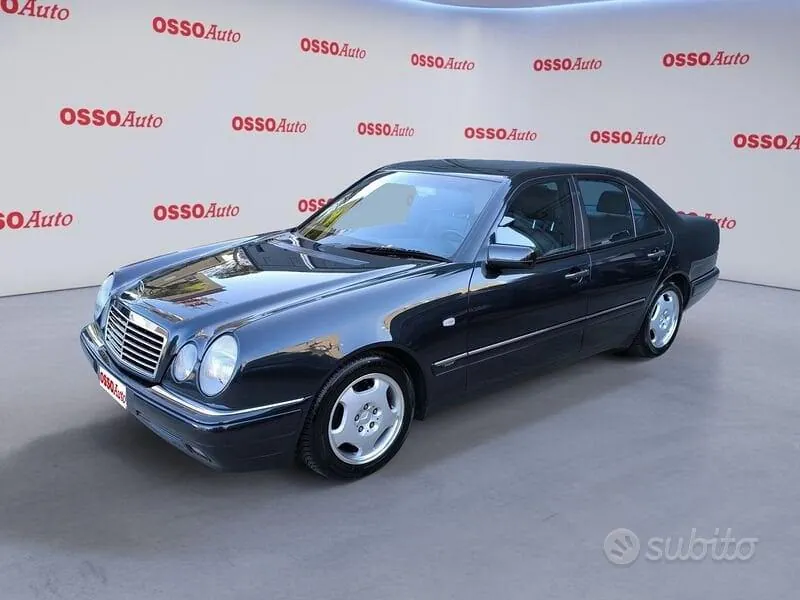 Mercedes-Benz E250