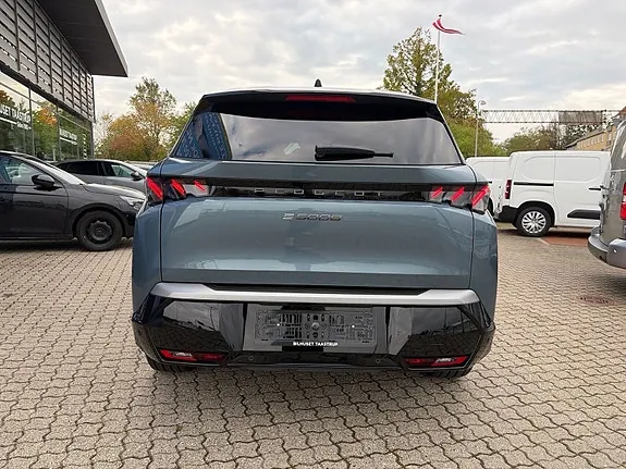 Peugeot E-5008 2025 photo 3