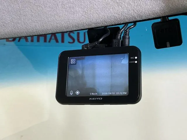 Daihatsu Tanto 2018 photo 5
