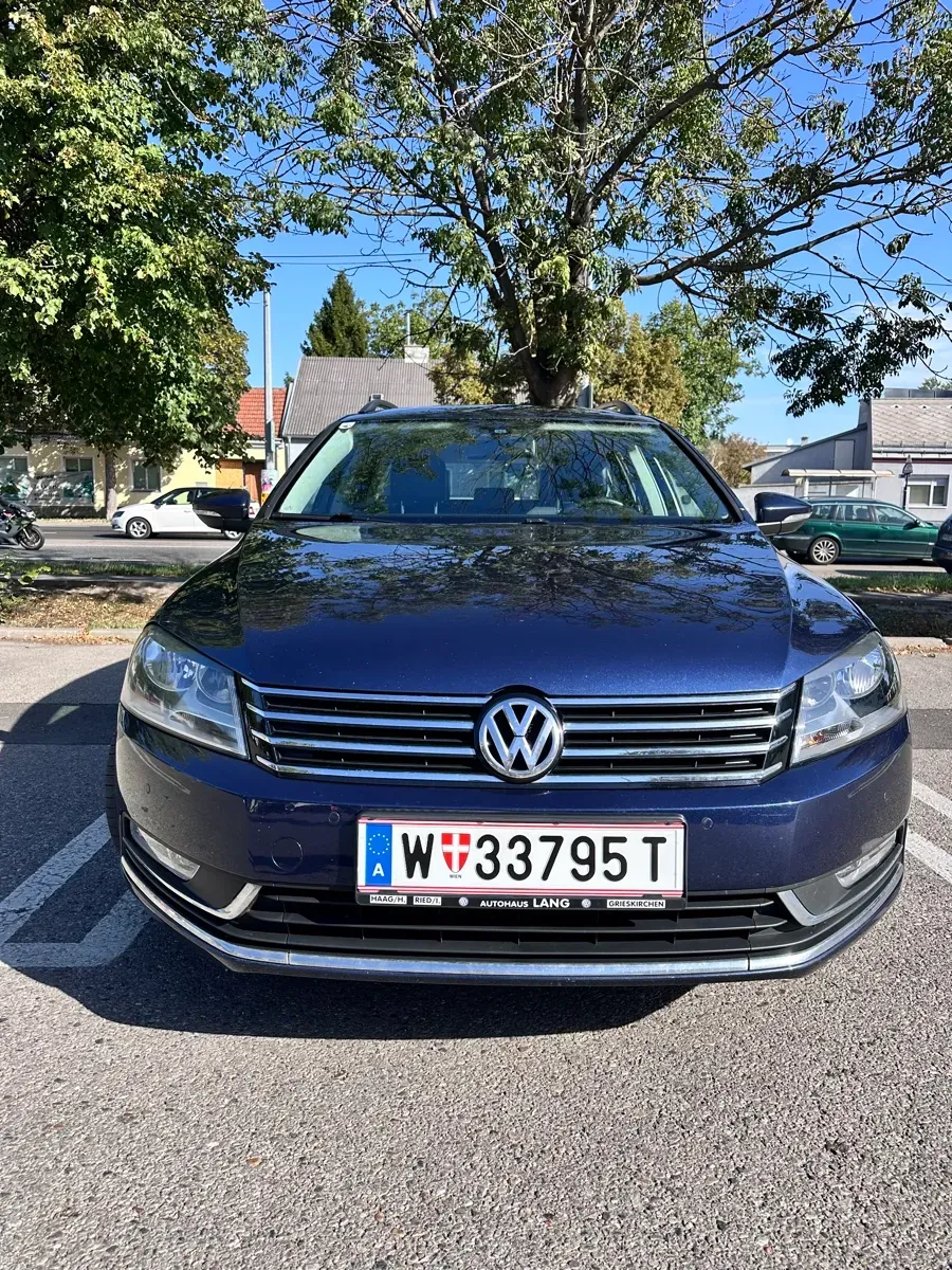 Volkswagen Passat 2013 photo 2