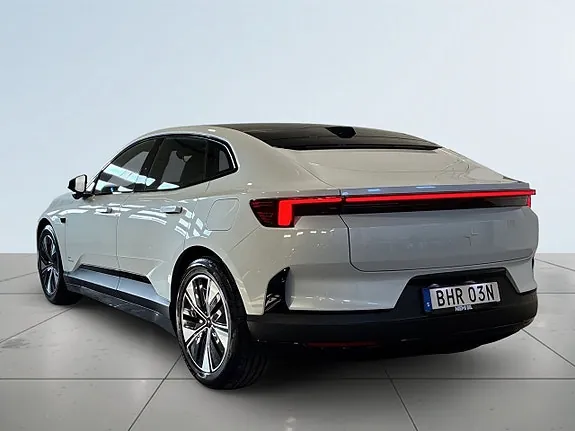 Polestar 4 2025 photo 4