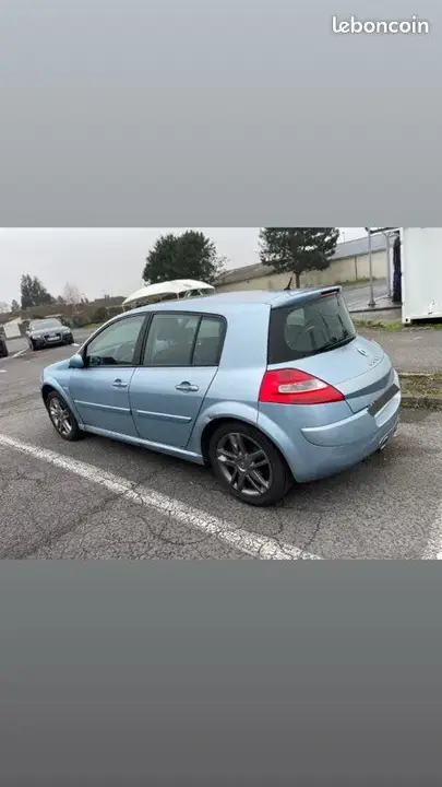 Renault Megane 2008 photo 2