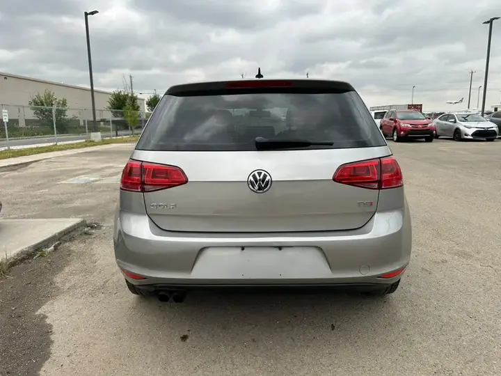 Volkswagen Golf 2017 photo 5