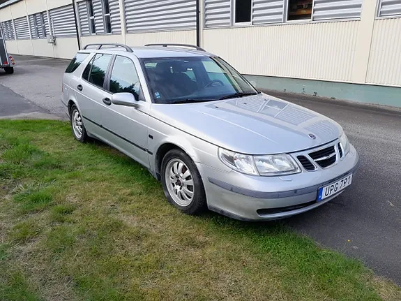 Saab 9-5 2004 photo 3
