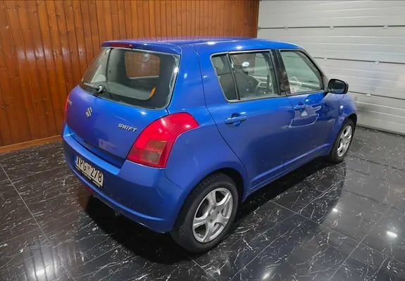 Suzuki Swift 2006 photo 4