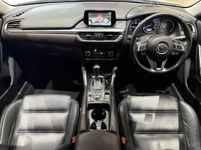 Mazda Atenza Wagon 2015 photo 3