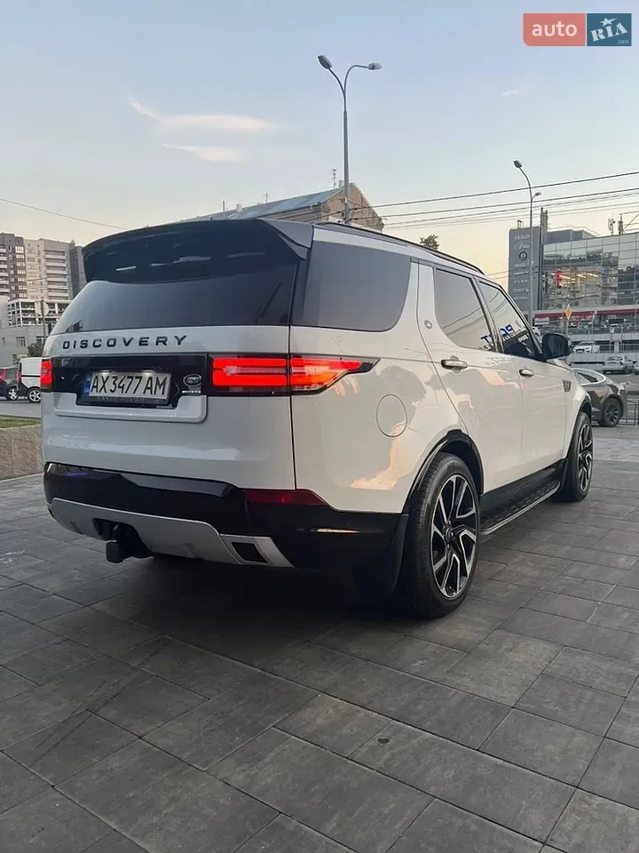 Land Rover Discovery 2018 photo 4