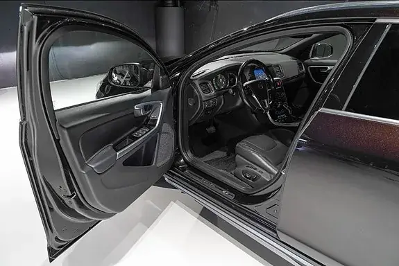 Volvo V60 2016 photo 3