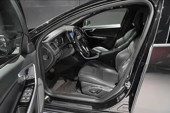 Volvo V60 2016 photo 5