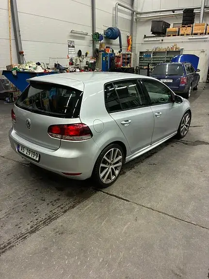 Volkswagen Golf 6 2011 photo 3