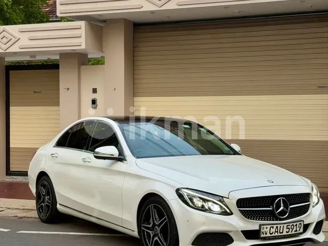 Mercedes-Benz C350 2016 photo 3