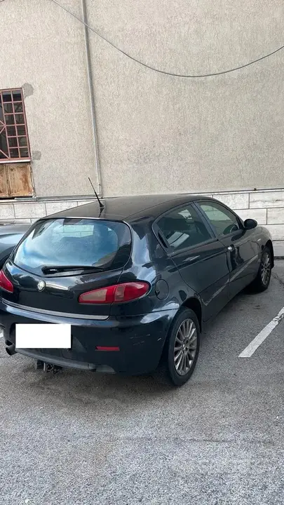 Alfa Romeo 147 2009 photo 2