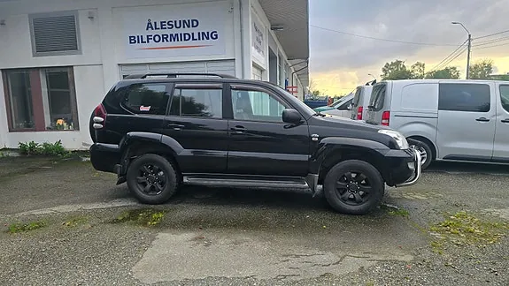 Toyota Land Cruiser 2004 photo 3