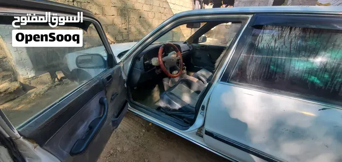 Toyota Cressida 1990 photo 2