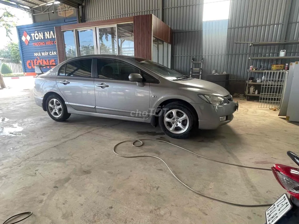 Honda Civic 2008 photo 4