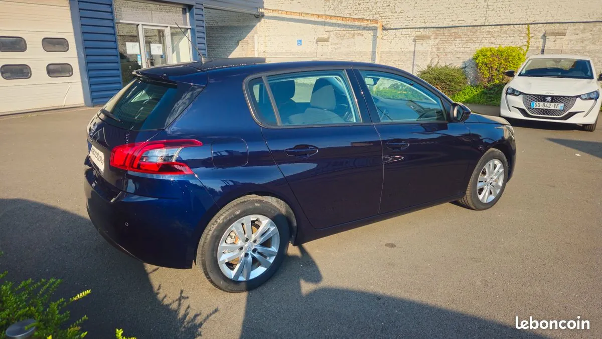 Peugeot 308 2020 photo 4