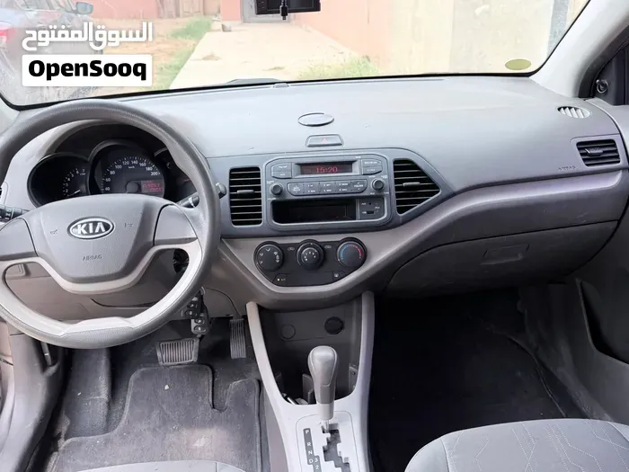 Kia Picanto 2011 photo 3