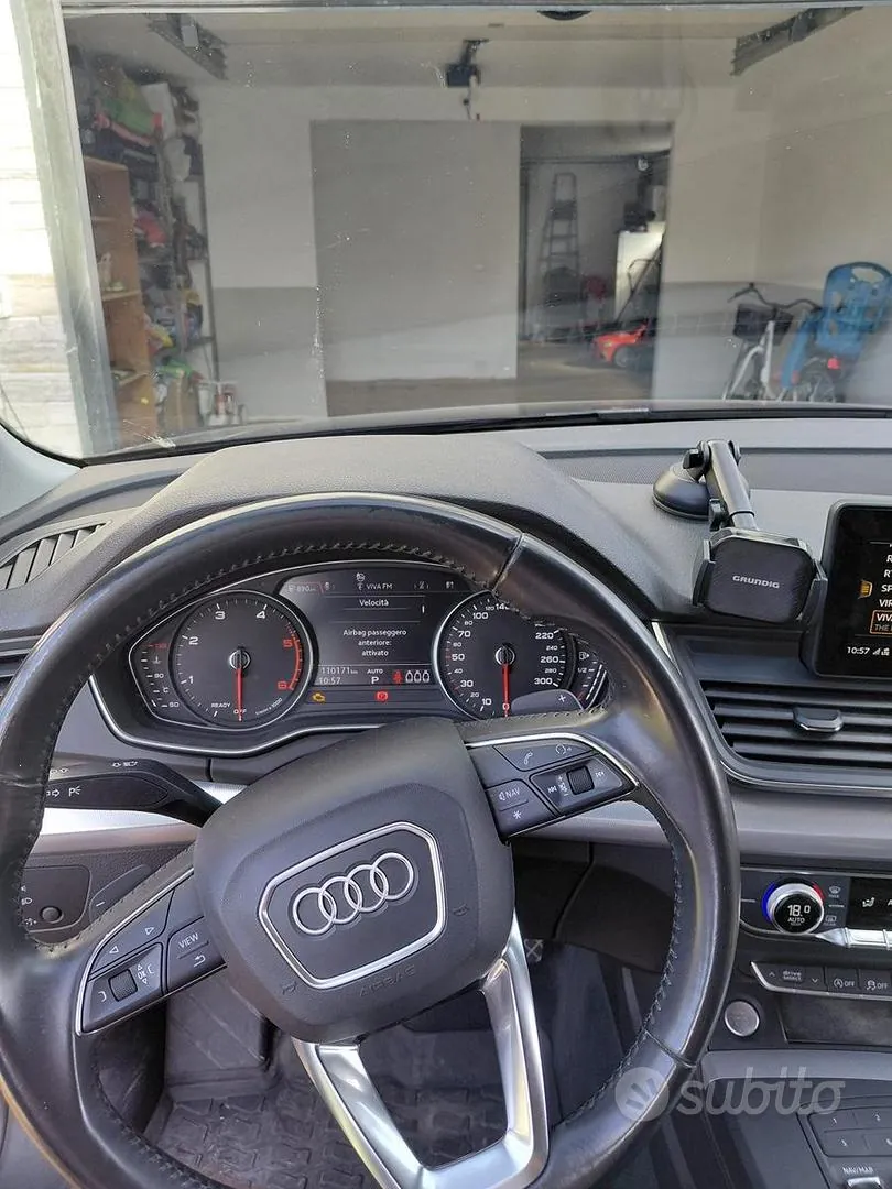 Audi Q5 2018 photo 2
