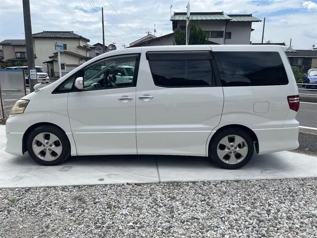 Toyota Alphard 2005 photo 5