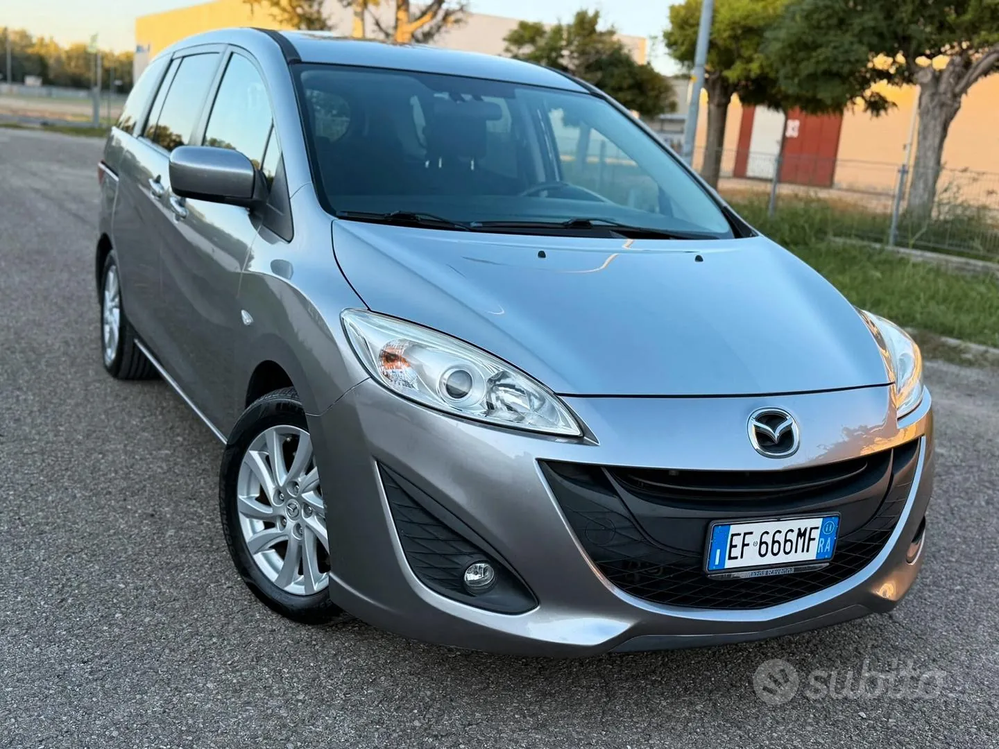 Mazda 5