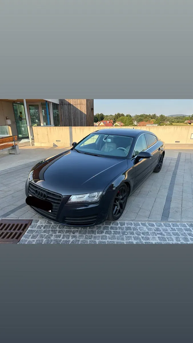 Audi A7 2011 photo 3