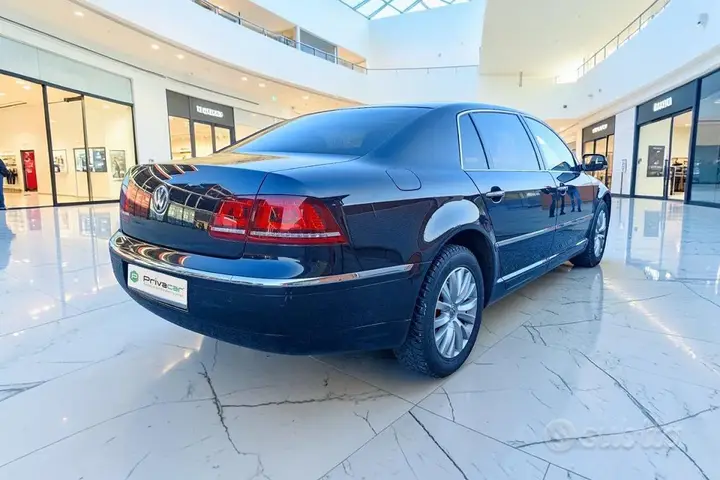 Volkswagen Phaeton 2014 photo 5