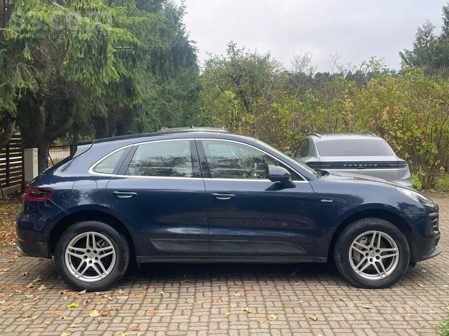Porsche Macan 2015 photo 2