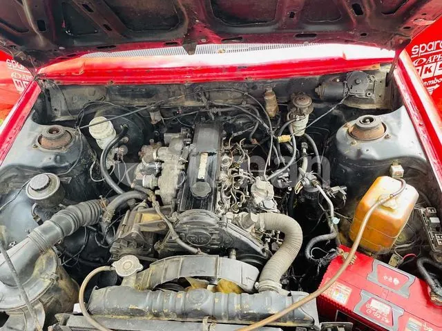 Mazda 3 1999 photo 3