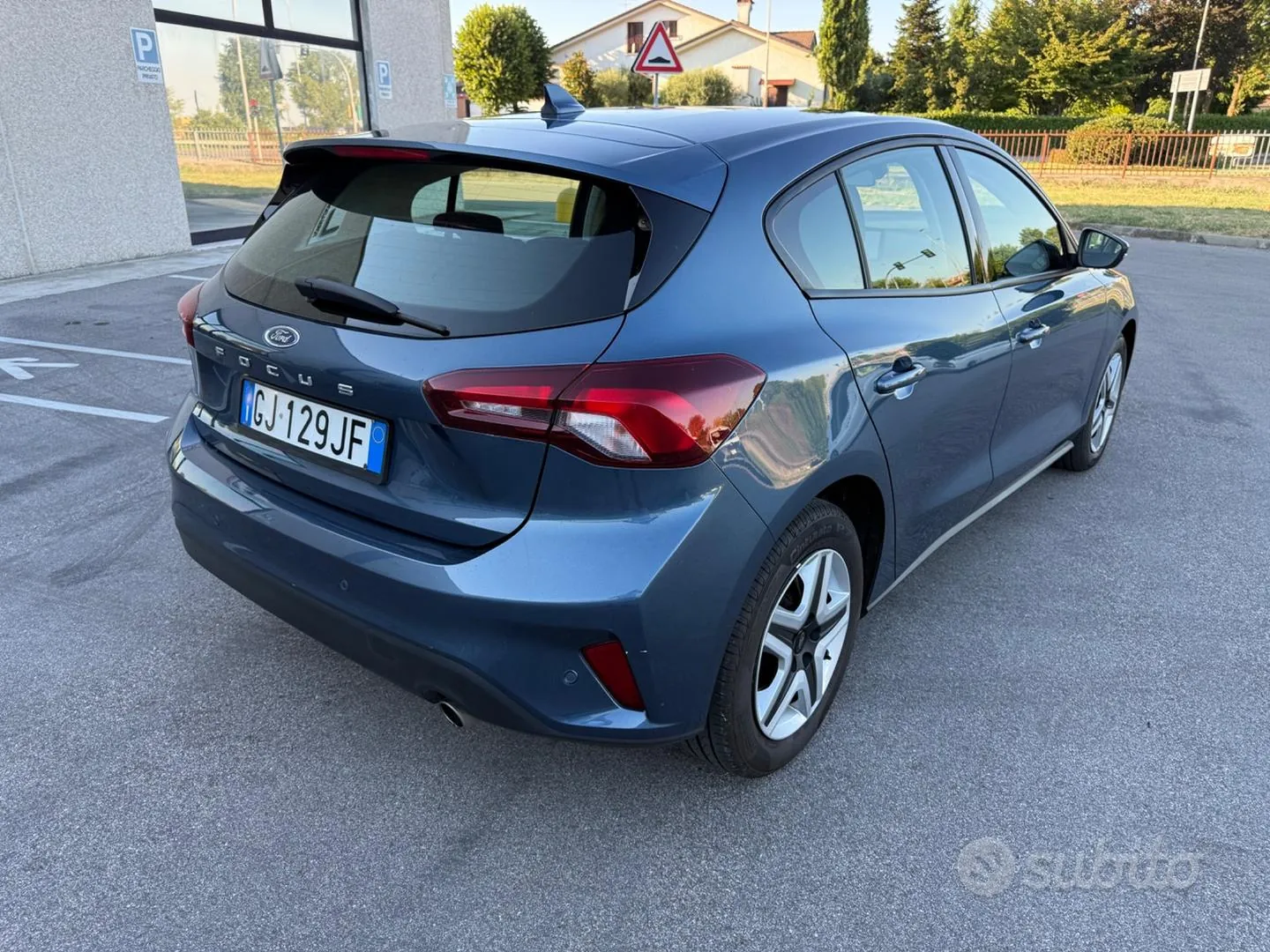 Ford Focus 2022 photo 4