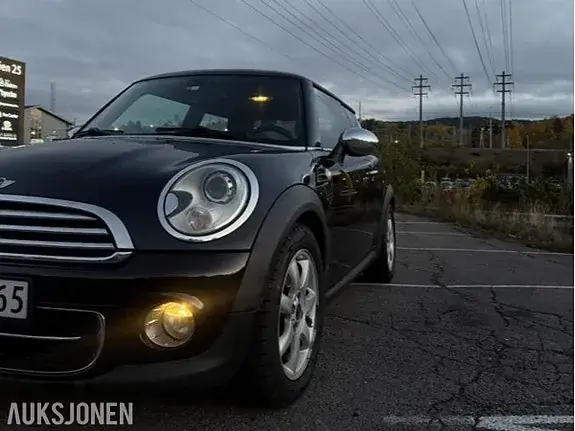 Mini Cooper 2011 photo 2