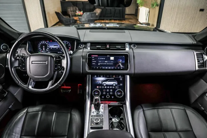 Land Rover Range Rover Sport 2021 photo 2