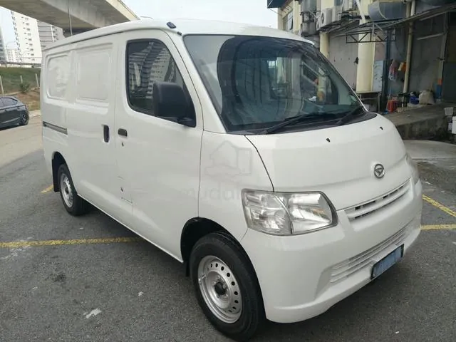 Daihatsu Gran Max