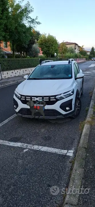 Dacia Sandero 2024 photo 2