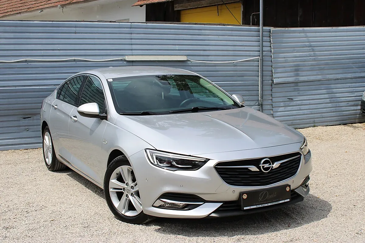 Opel Insignia 2018 photo 2