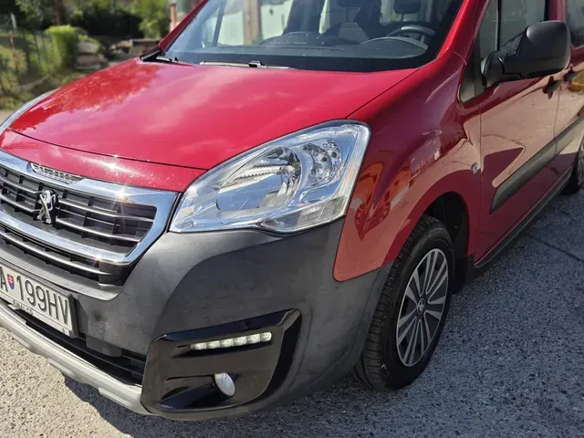 Peugeot Partner Tepee 2018 photo 4