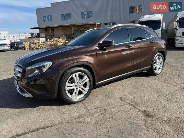 Mercedes-Benz Gla 2014 photo 2