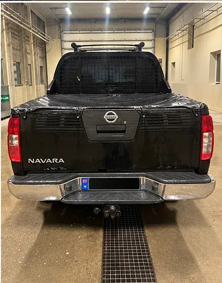 Nissan Navara 2011 photo 4