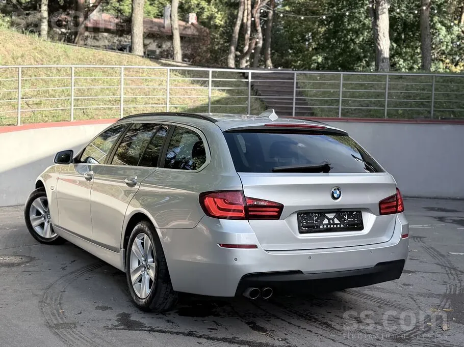 BMW 520D 2010 photo 4