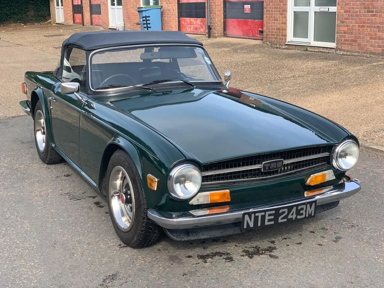 Triumph Tr6