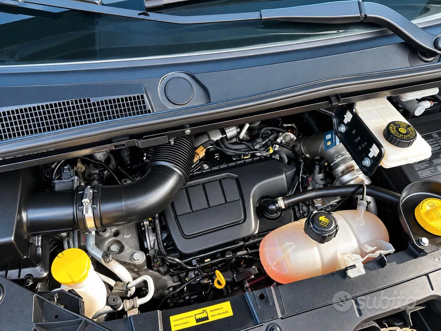Opel Vivaro 2015 photo 5