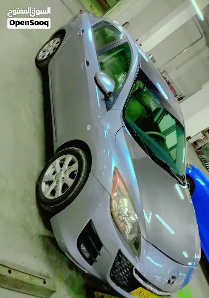 Mazda 3 2010 photo 5