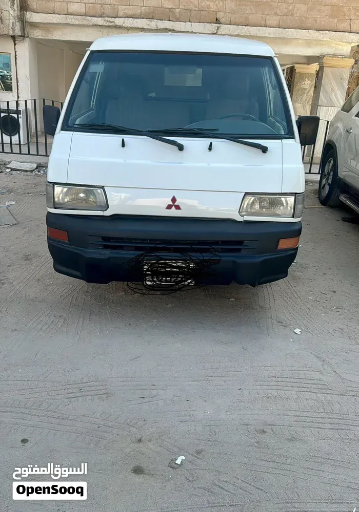 Mitsubishi Other 2009 photo 5