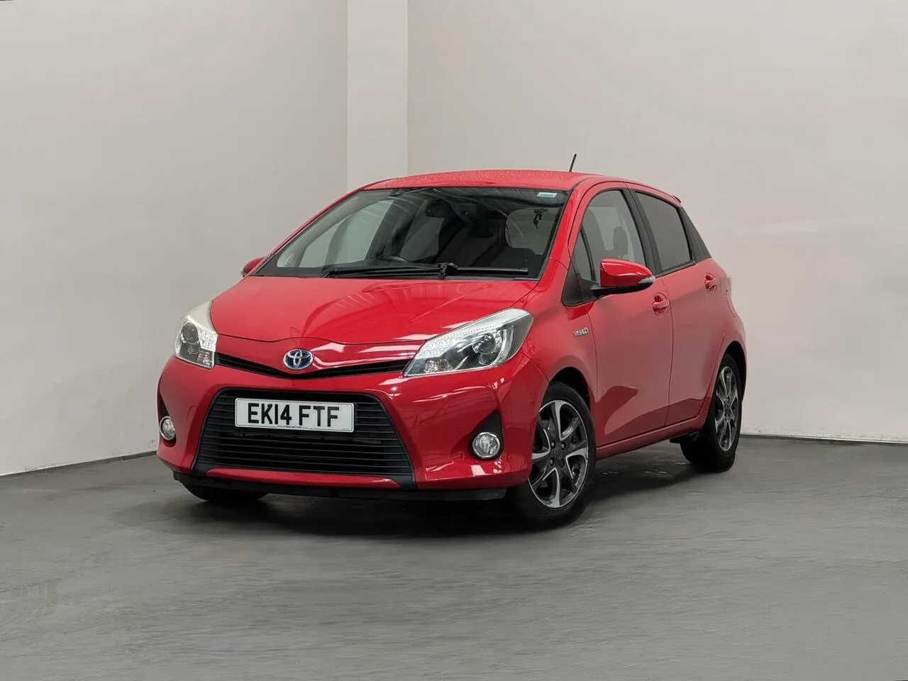 Toyota Yaris 2014 photo 5